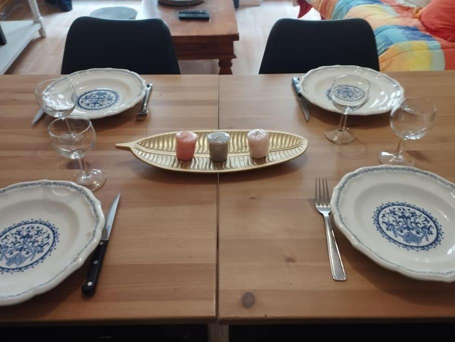 Appartement En Plein Centre. Carpentras Ngoại thất bức ảnh