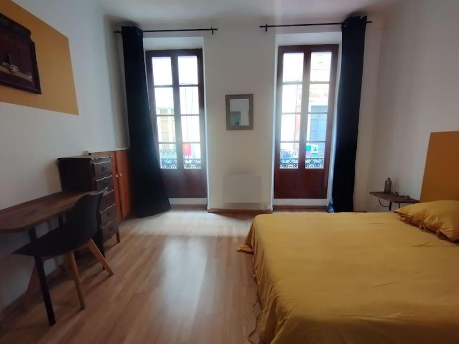 Appartement En Plein Centre. Carpentras Ngoại thất bức ảnh